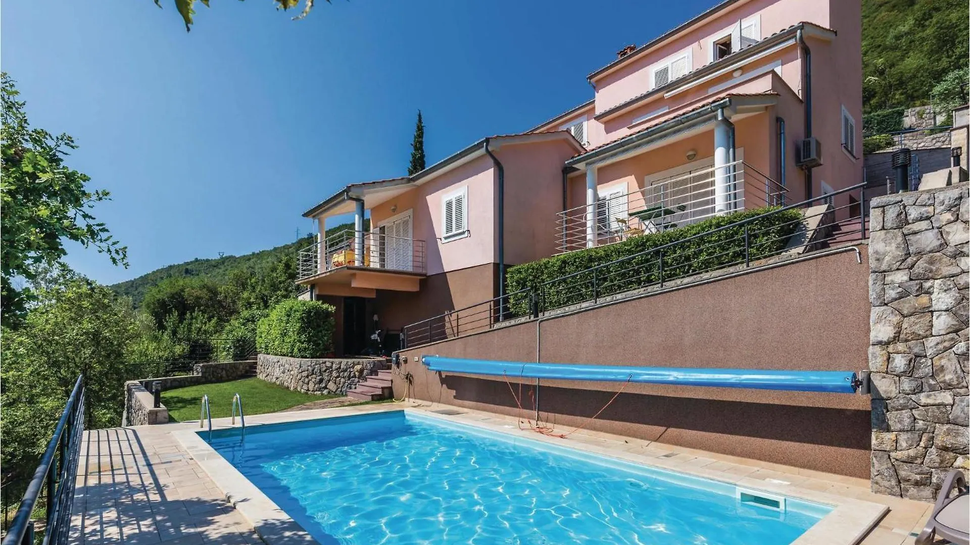 1 Bedroom Beautiful Apartment In Mošćenička Draga Κροατία
